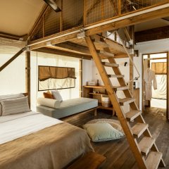Custom-glamping-tent-by-glamphouse-triangle-barta-tents-6